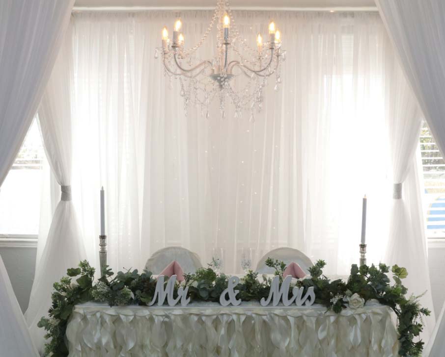 lions draped top table chandelier