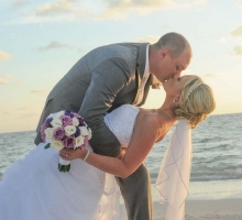 Great Gatsby Inspired Vintage Glamour for your Florida Beach Wedding