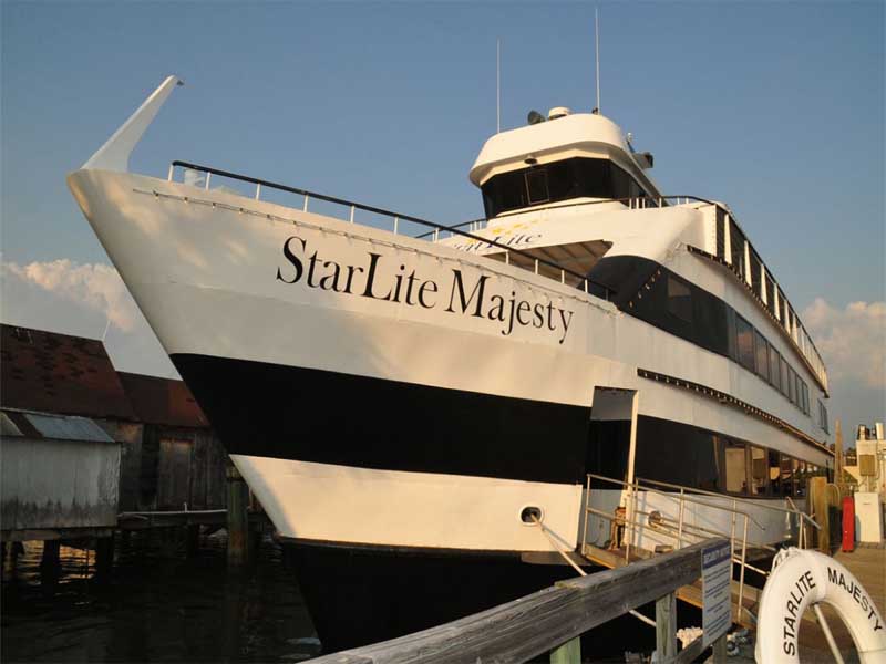 Dinner Cruise Reception with StarLite Cruises