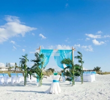 Affordable Florida beach wedding themes - a symphony in blue presented by Suncoast Weddings Affordable Florida beach wedding themes - a symphony in blue presented by Suncoast Weddings